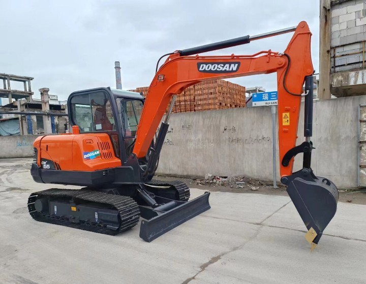 Korea Used Doosan Excavator for sale Second Hand DX55 Jindongyu Machinery