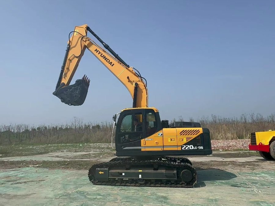Korea Used Hyundai Excavator for sale Second Hand R220-9s 210 220 215 Jindongyu Machinery