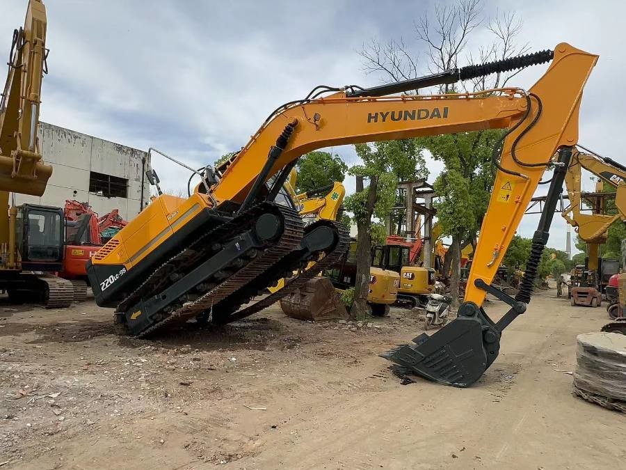 Korea Used Hyundai Excavator for sale Second Hand R220LC-9s R220 DX225 HX220 Jindongyu Machinery